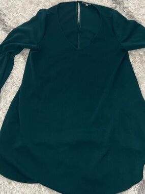 Women's V-Neck Long Sleeve Tunic in Deep Teal